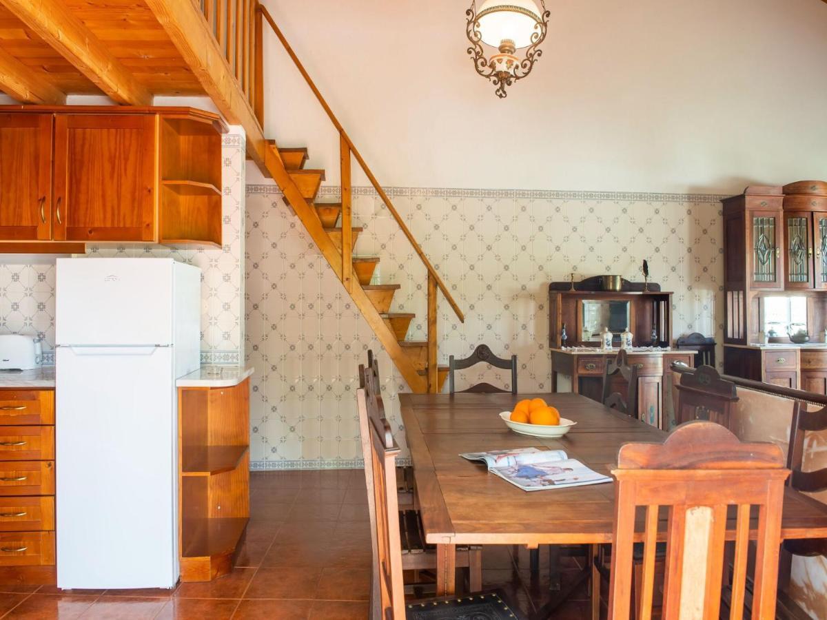 House With Authentic Tiling And Antique Furniture Villa Montemor-o-Novo Eksteriør bilde